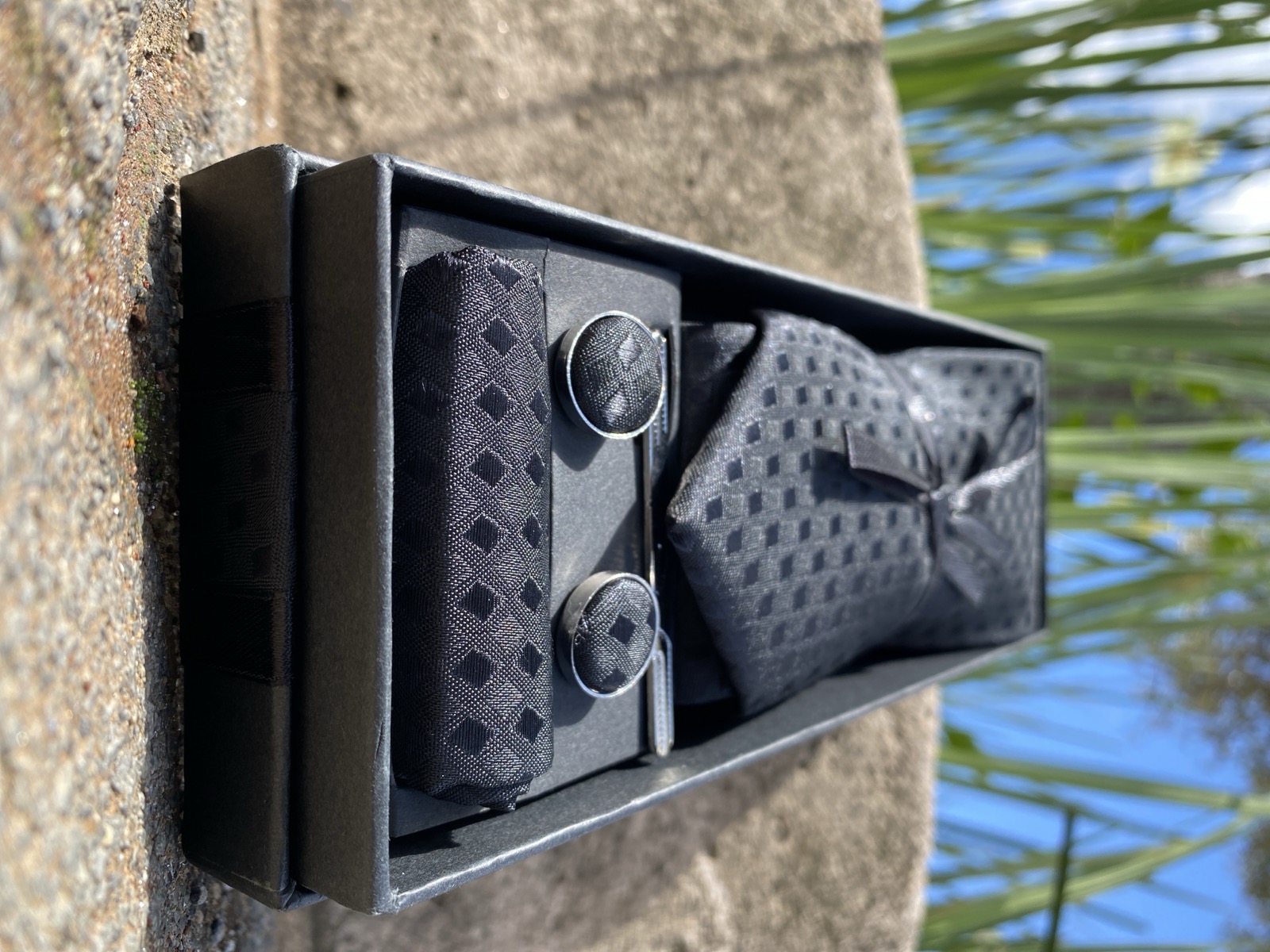 Onyx Diamond Set