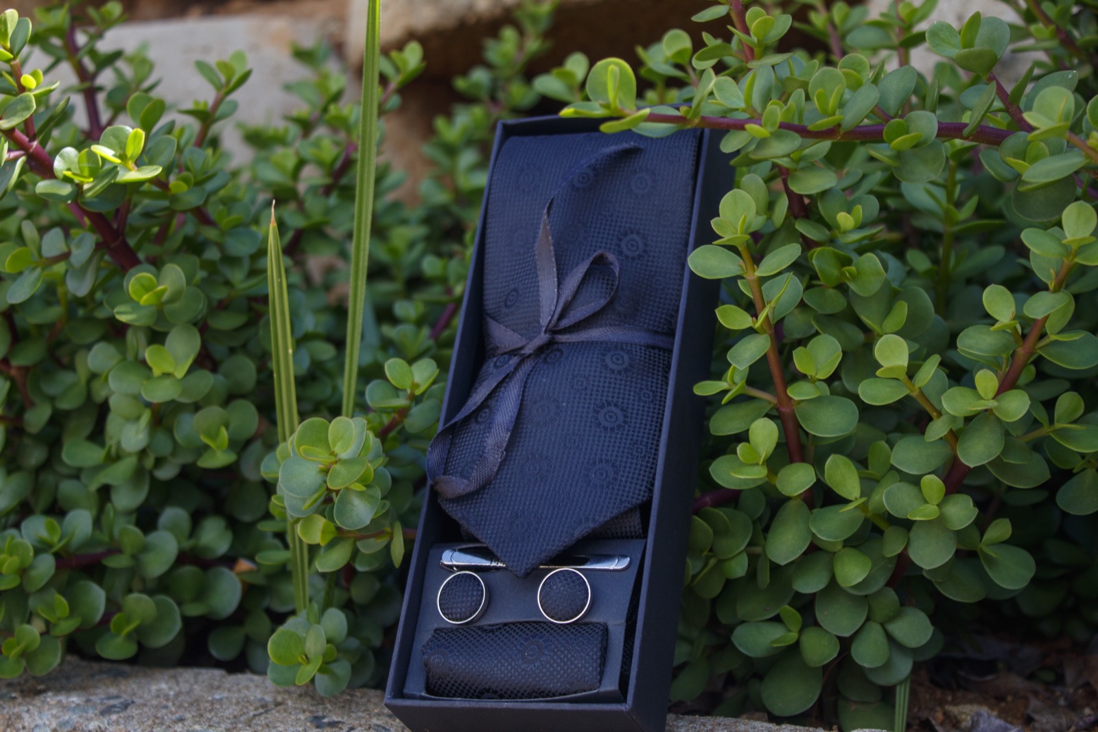 Onyx Medallion Set
